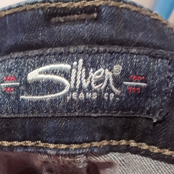 Silver Jeans Suki Slim Boot Jeans - Picture 2 of 9